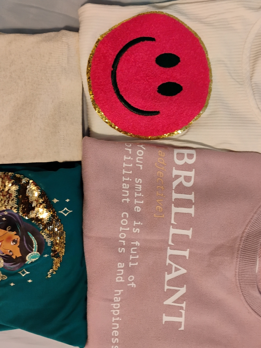 Girls Size 8/10 Bundle. 3 Shirts 1 Pr Of Pants
